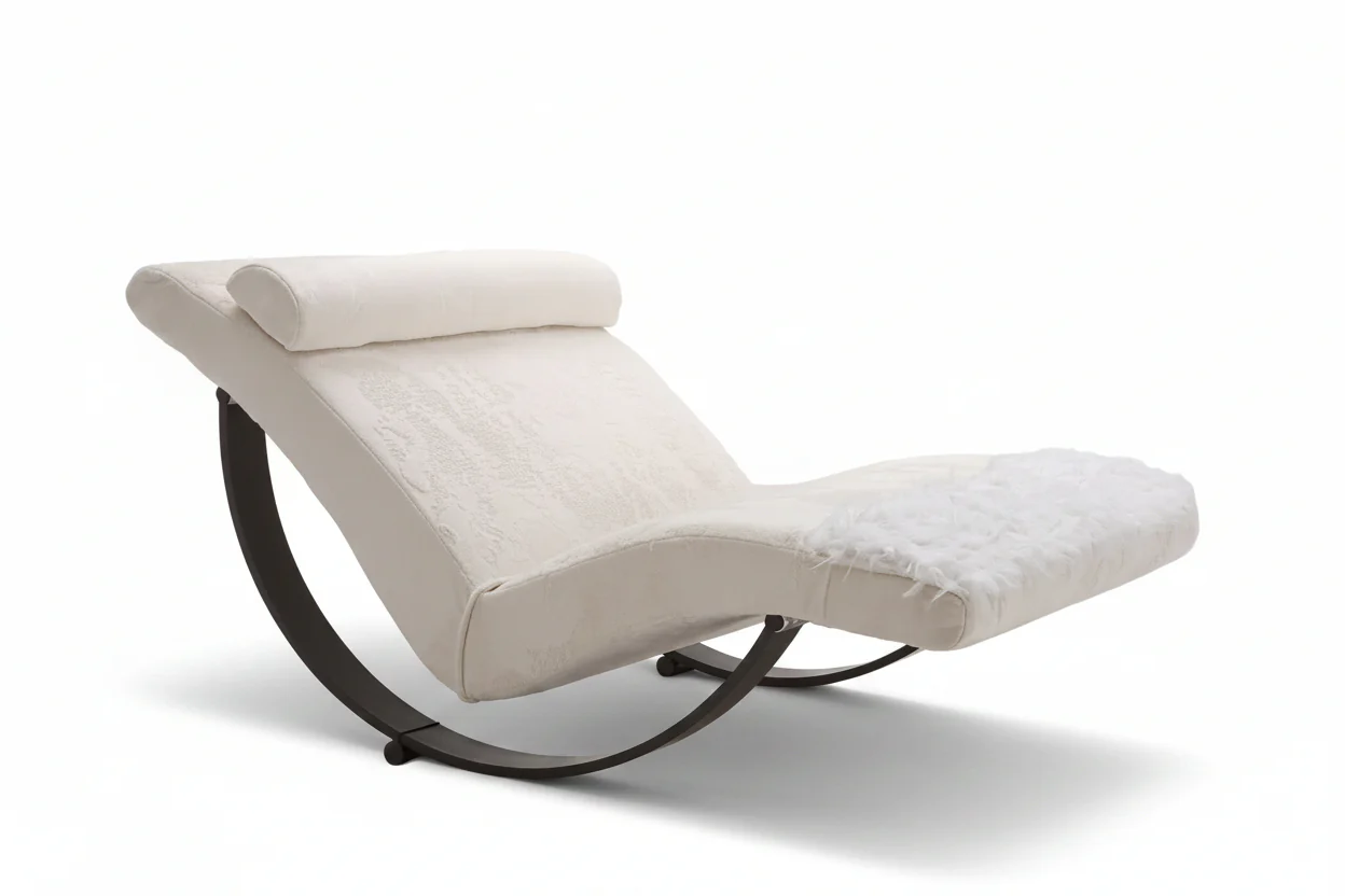 Gabbiano Rocking Chaise by Giovannetti
