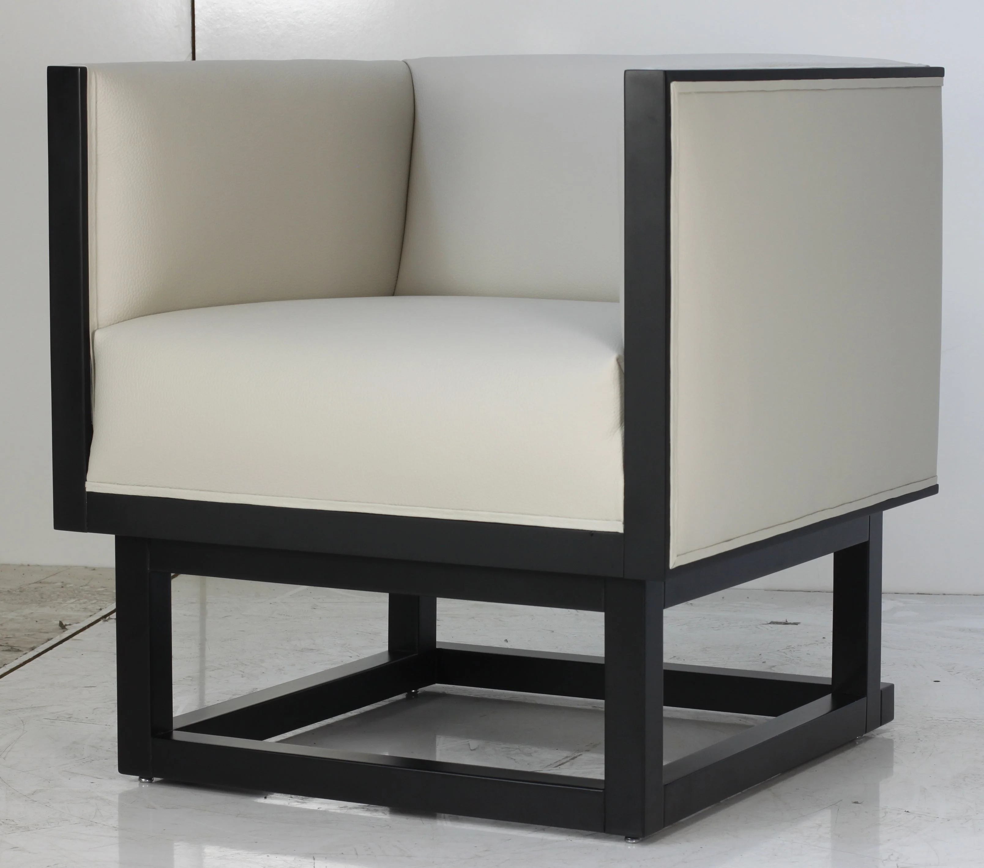 Marcel Breuer Cabinet Chair - Image 9