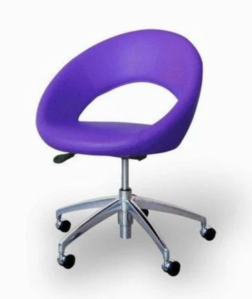 Nina Caster Base Chair by Artifort