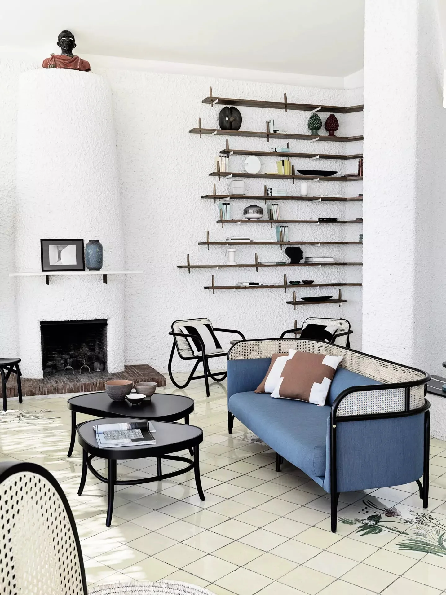 Peer A Bentwood Coffee Table by GTV - Image 7