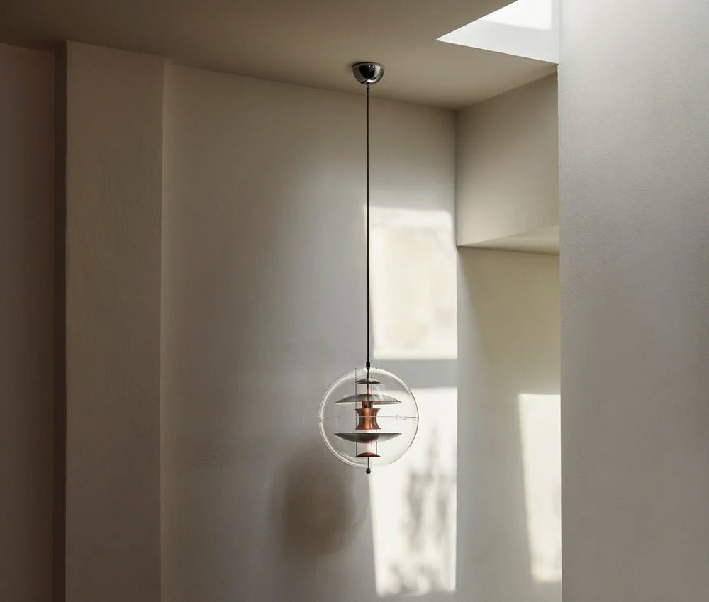 VP Globe Pendant 16" Chrome/Red/Blue by Verner Panton - Image 4